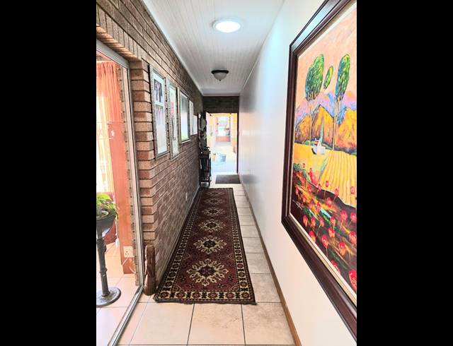 1,836M² GUESTHOUSE FOR SALE IN VANDERBIJLPARK SE 3